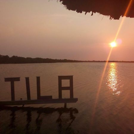 Хостел The Venue - Утіла Екстер'єр фото